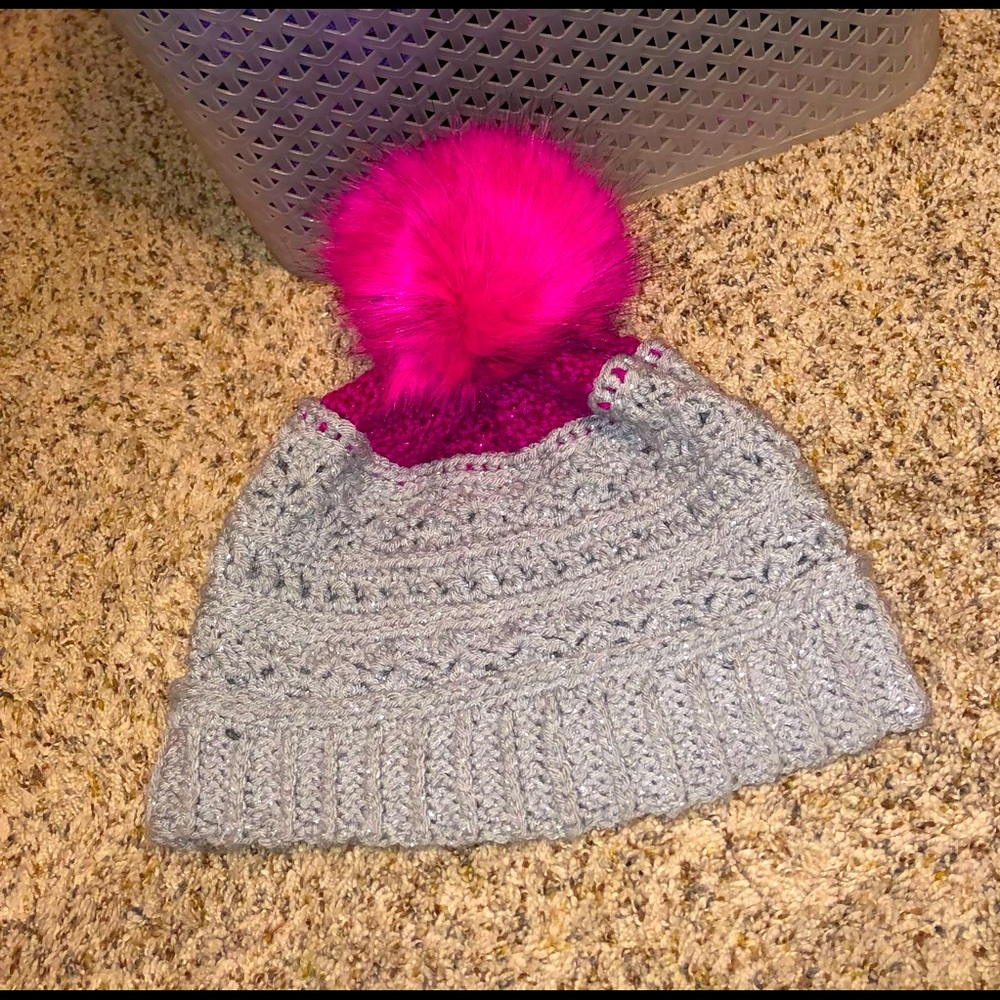 Handmade starry night slouchy beanie w/fur Pom Pom